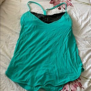 Lululemon top with built in bra